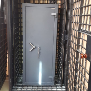 Сейф 3-го класса устойчивости к взлому под ювелирку